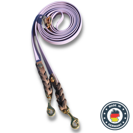 Umhängeleine 'BASELINE' Flieder & Schlamm – Biothane® & Fettleder