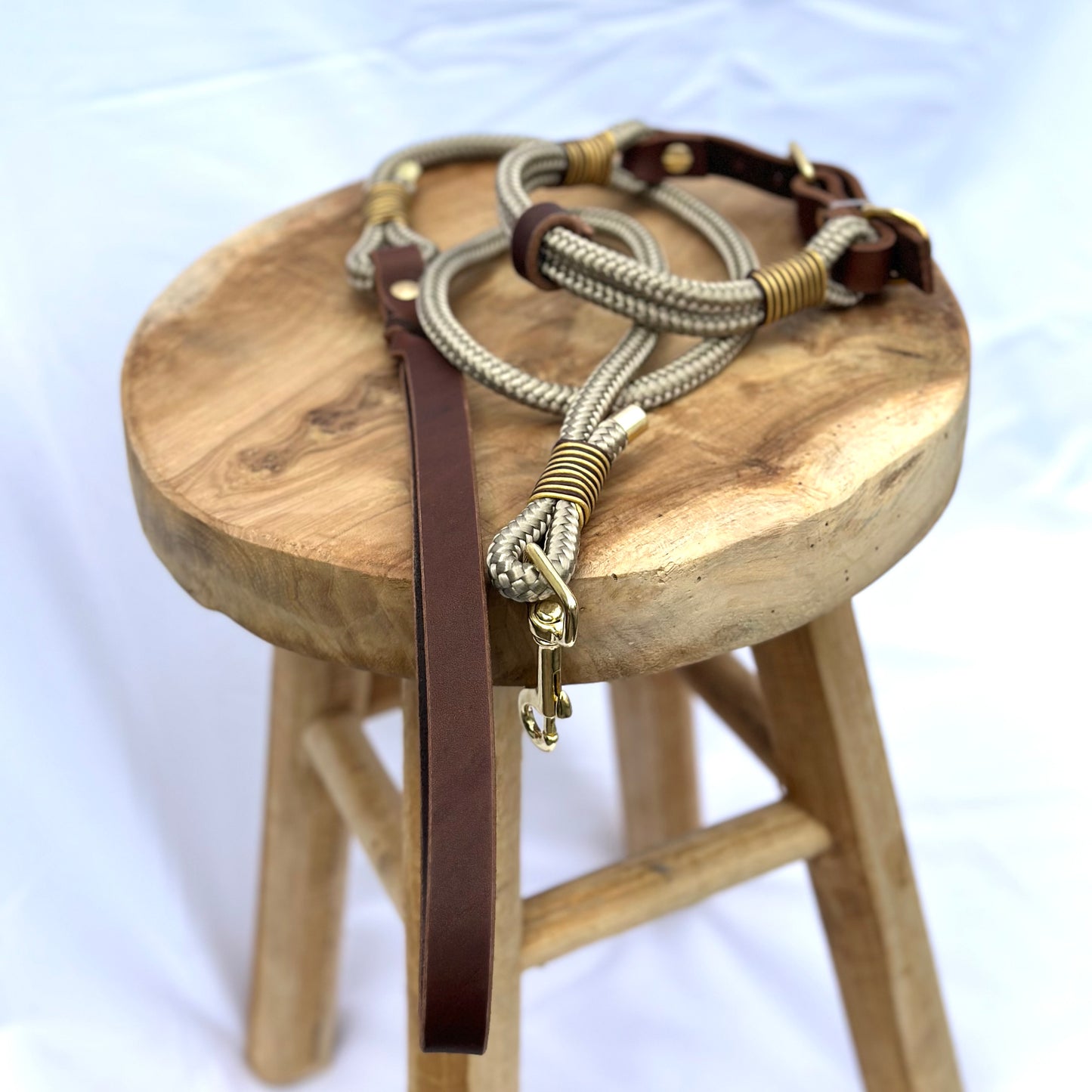 Rope leash with greased leather hand strap 'Golden Country' Brown / Beige | 1.20m