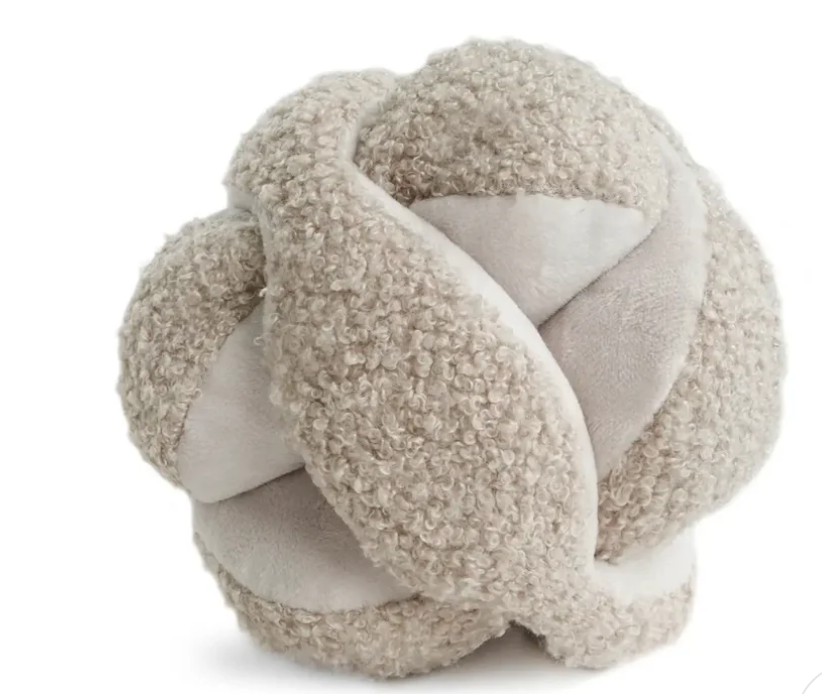 Lumo Schnüffelball in Oat aus weichem Bouclé-Stoff für Hunde