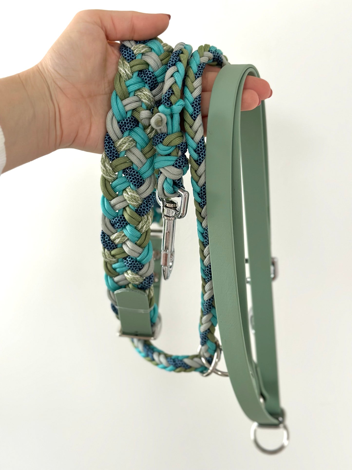Paracord Biothane Umhängeleine - Design Your Own - individuelle Biothane x Paracord Leine